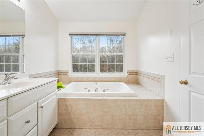 Building Photo - 14 Caleb Ln