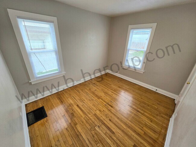 Building Photo - 3502 67th St