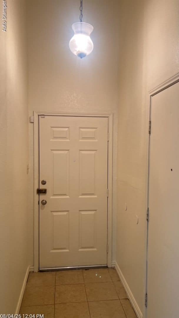 Building Photo - 903 Love Wood Ln