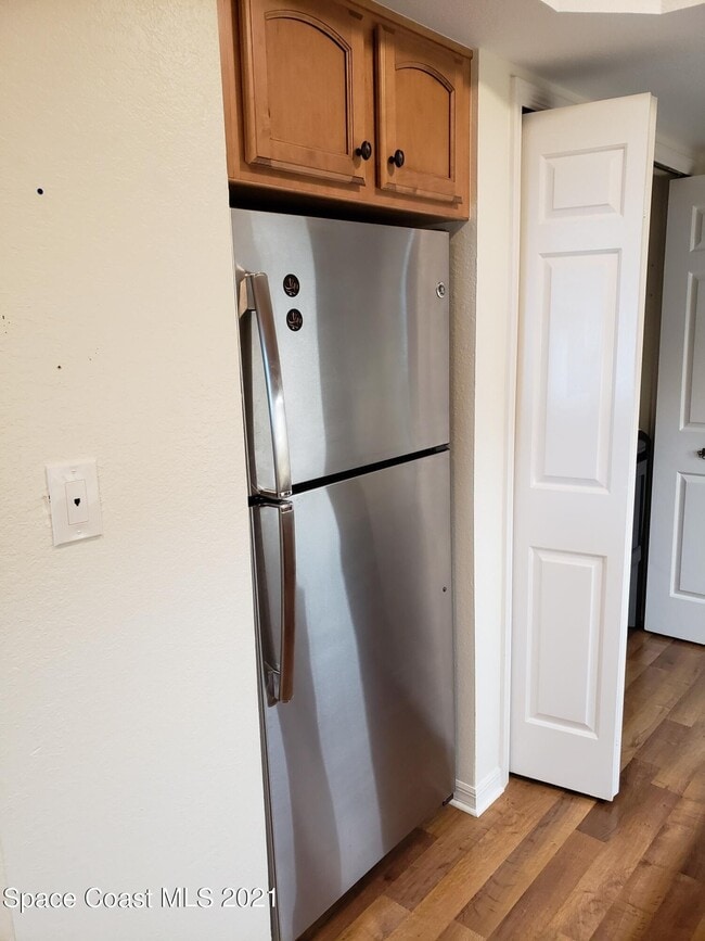 Building Photo - 85 S Atlantic Ave