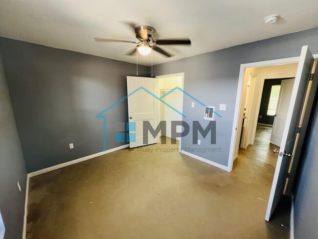 Building Photo - 1708 Grammont St