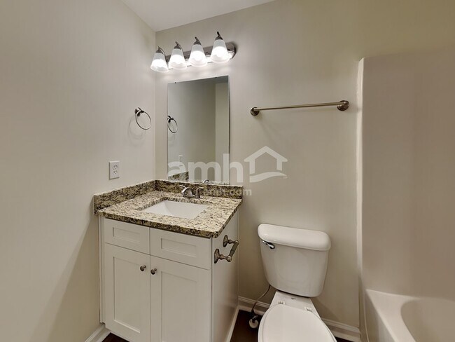 Building Photo - 5231 Apple Grove Rd