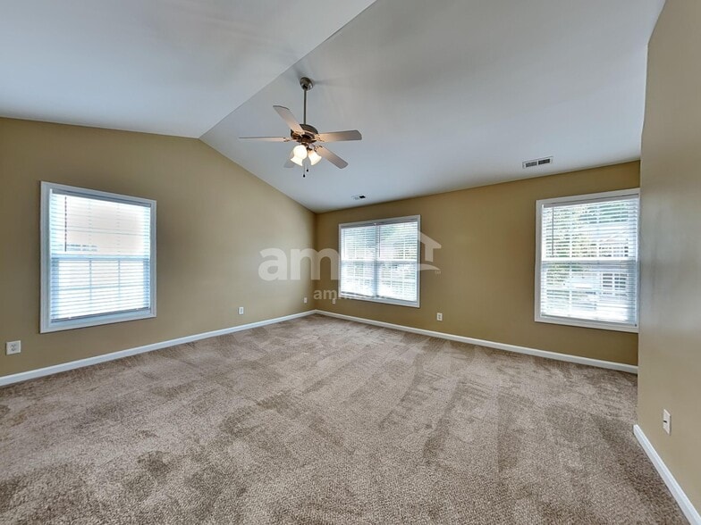 Building Photo - 1120 Rutledge Landing Dr