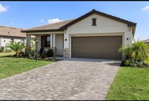 Building Photo - 15246 Serene Shores Loop