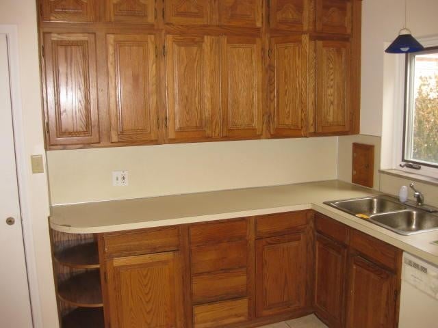 Kitchen - 3516 Harley Rd