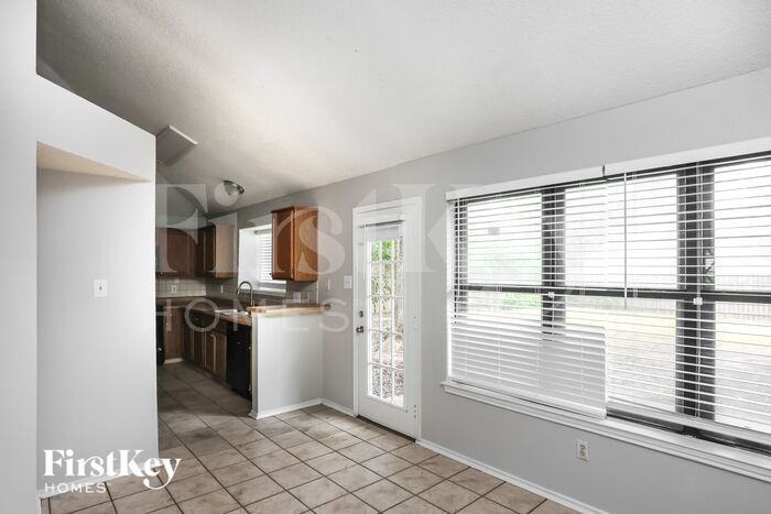 Building Photo - 1317 Edelweiss Dr