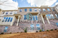 Building Photo - 4 bedroom Town Home in Suwanee in North Gw...