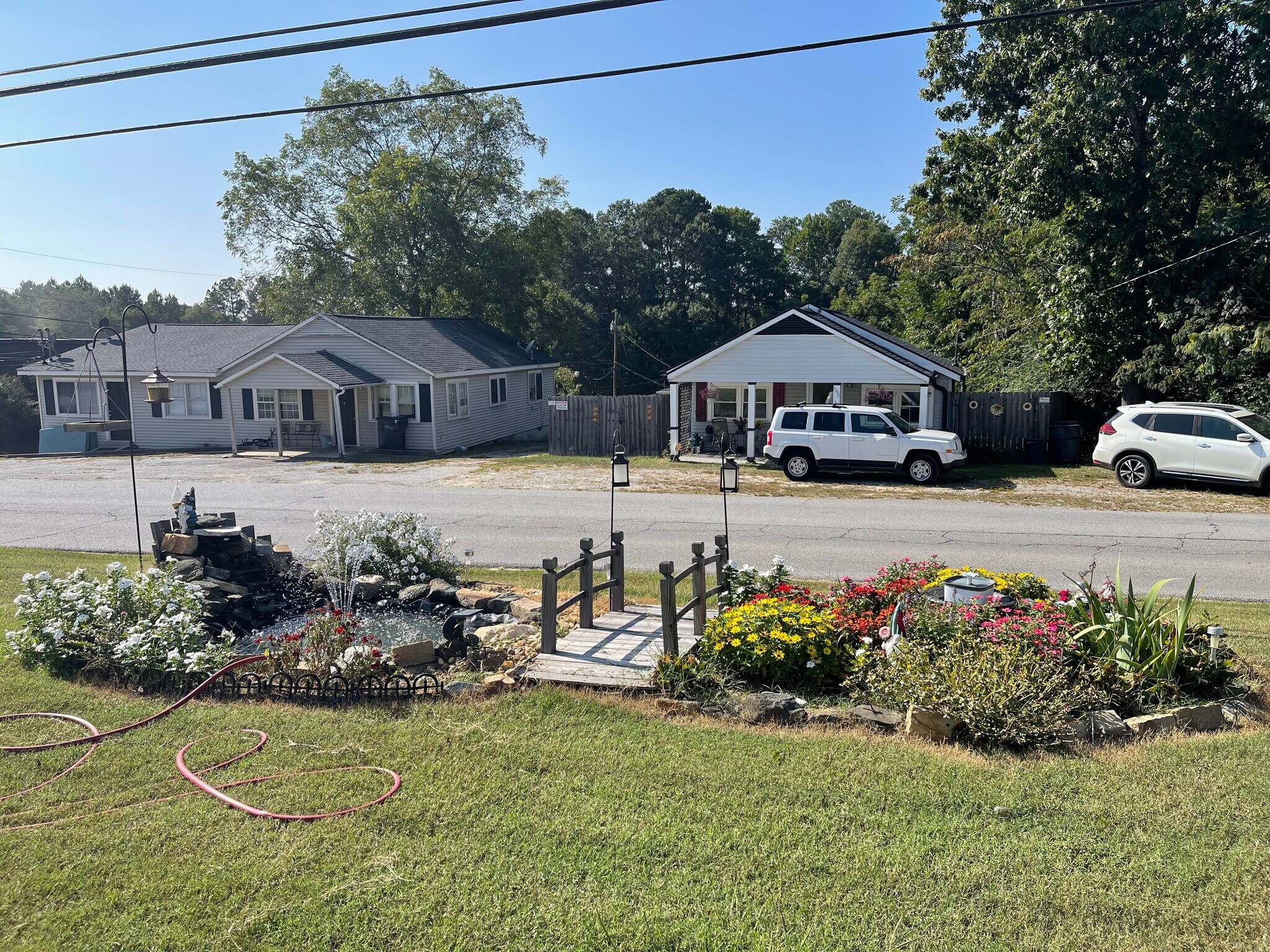 Building Photo - 641 Old Town Rd