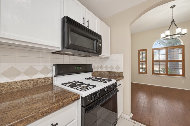 Building Photo - 23035 Canal Rd