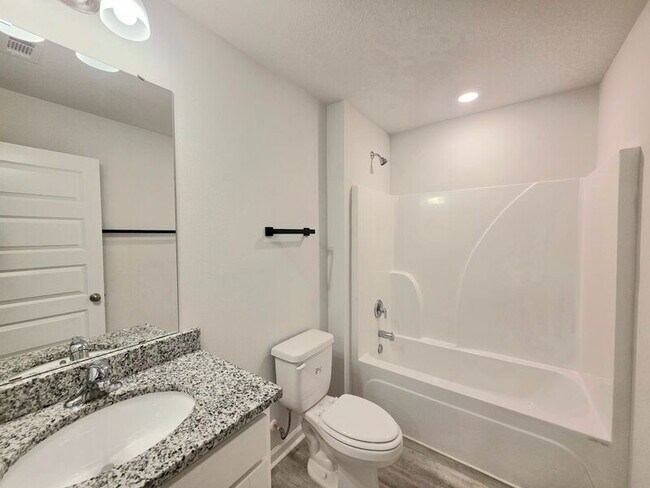 Building Photo - 8617 Tarsus Dr
