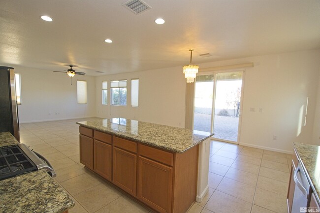Building Photo - 10725 Cordero Dr