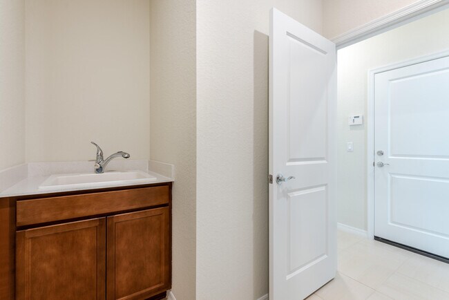Building Photo - 12327 SW Sand Dollar Wy