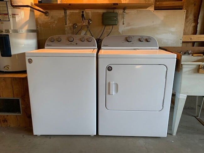 Building Photo - Lovely 3-Bedroom Home on a Cul-De-Sac in Fair Oaks