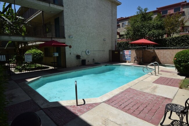 Building Photo - 21018