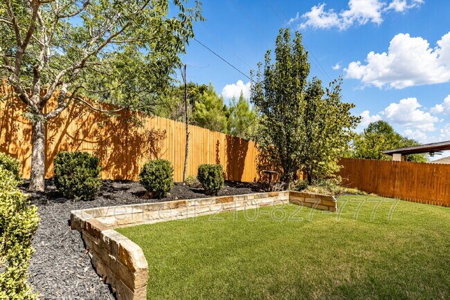 Building Photo - 7639 Paraiso Crest