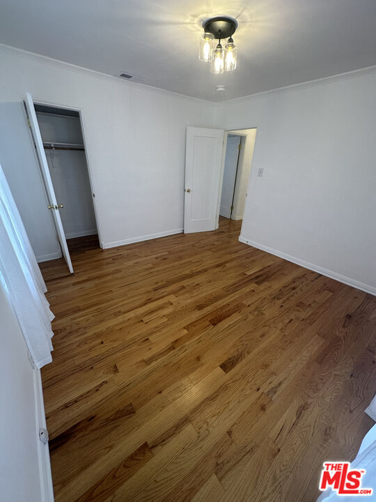 Building Photo - 1450 S Wooster St