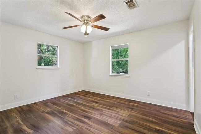 Building Photo - 28547 Canal Dr