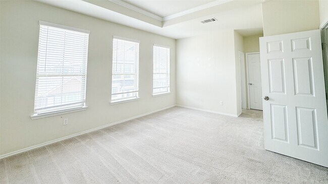 Building Photo - 3123 Yukon Trace Dr