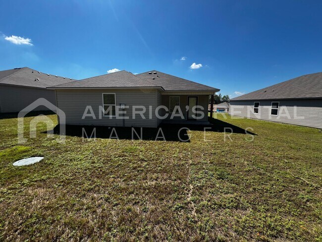 Building Photo - 2050 W. Middlebrook Crossing