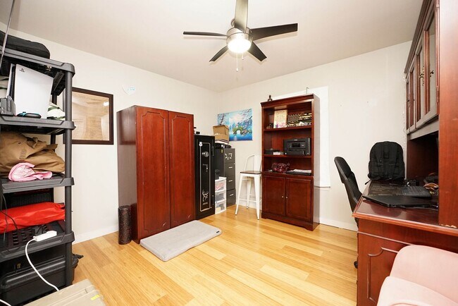 Building Photo - Great Location in Niceville