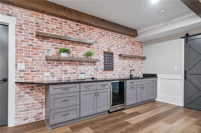 Building Photo - 12680 Ebenezer Pond Ct