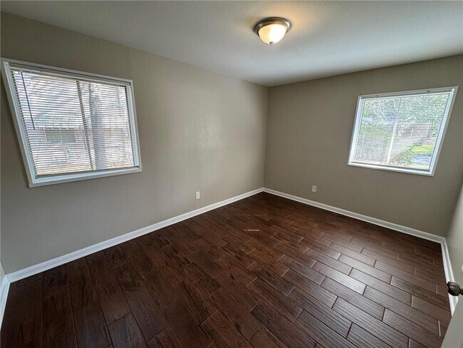 Building Photo - 4116 Latimer Ln