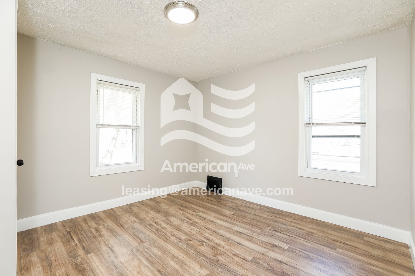 Building Photo - 569 Elbon Ave