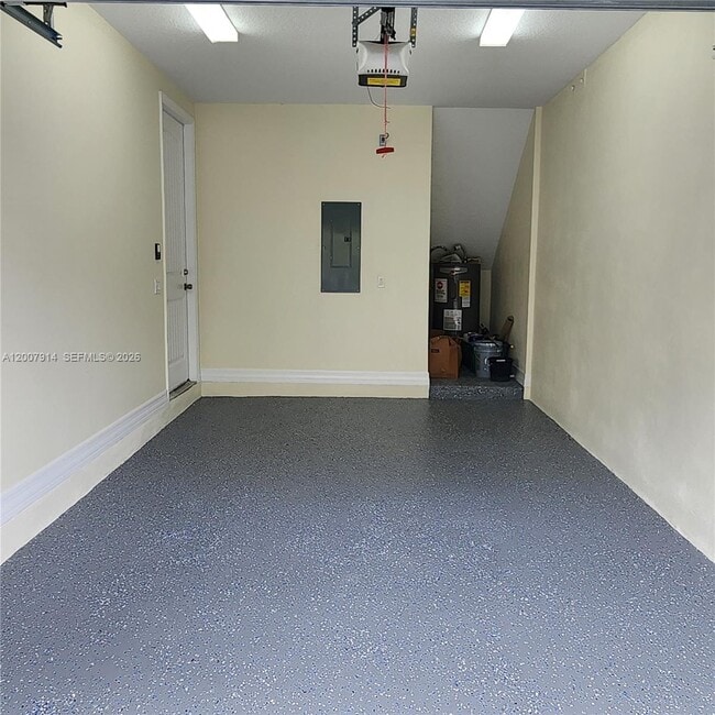 Building Photo - 843 S Ocean Blvd