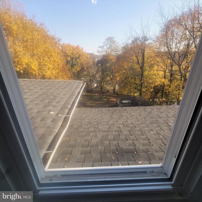 Building Photo - 554 Blackhorse Hl Rd