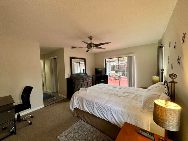 Building Photo - 1289 Periwinkle Pl