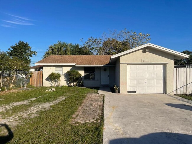 Primary Photo - 3 bedroom in Miramar FL 33023