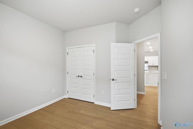 Building Photo - 304 Allene Wy