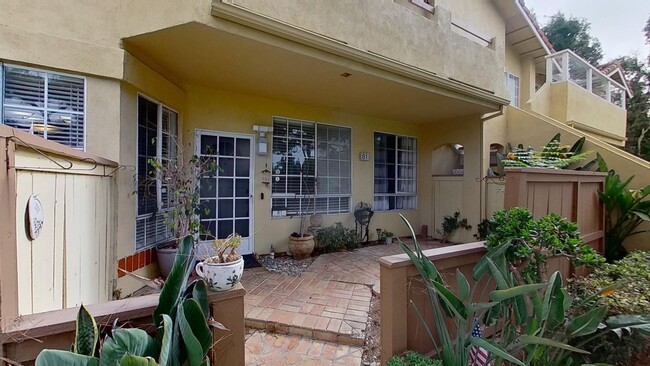 Primary Photo - **Move-In Special!!** Dual-Master 2 Bed 2 ...