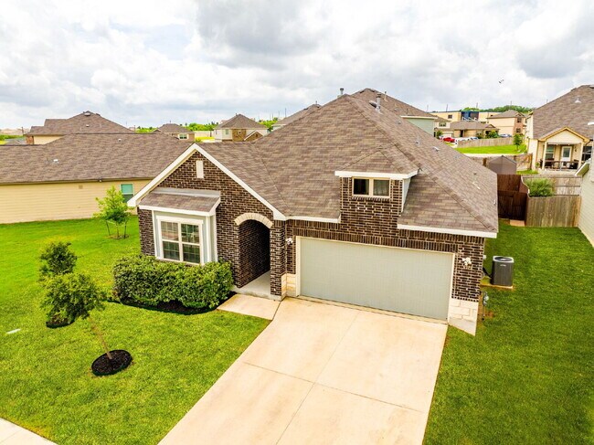 Building Photo - 6723 Shiraz Wy