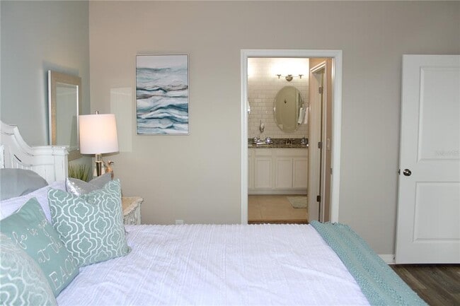 Building Photo - 13702 Messina Loop