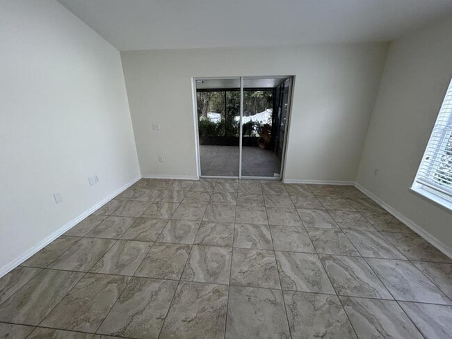 Building Photo - 3257 Helmel Ct