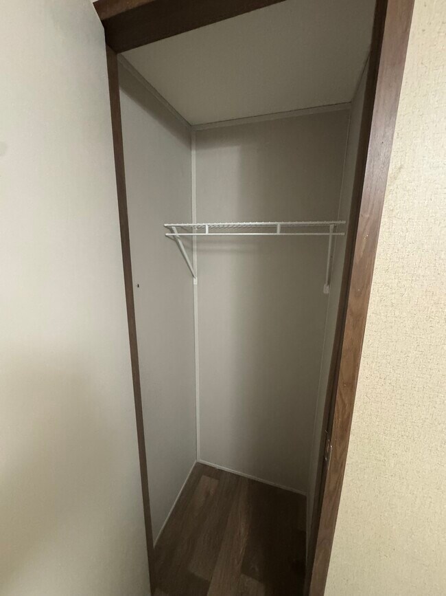 Building Photo - 4773 Lord Rd