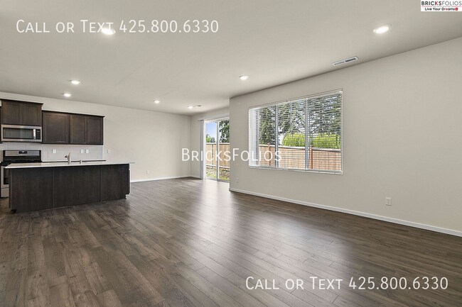 Building Photo - 18722 106th Ave Ct E