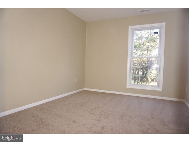 Building Photo - 509 Steeplechase Ct