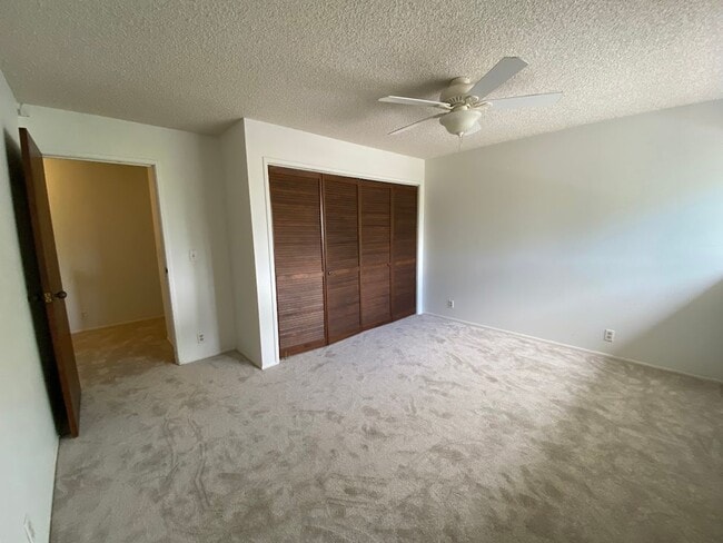 Building Photo - 46-063 Emepela Place #R208
