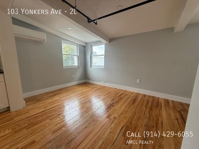 Building Photo - 103 Yonkers Ave
