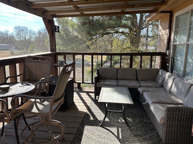 Building Photo - 6380 Green Meadow Dr