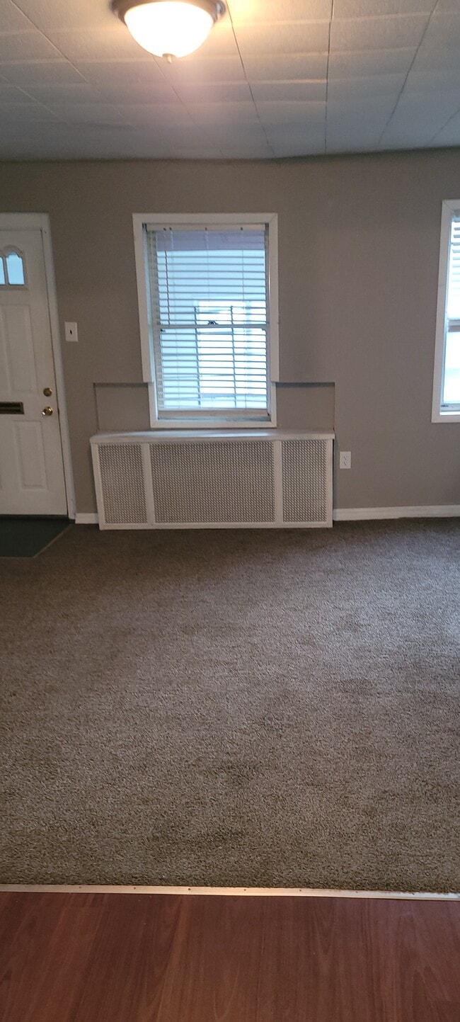 Building Photo - 808 Steuben St