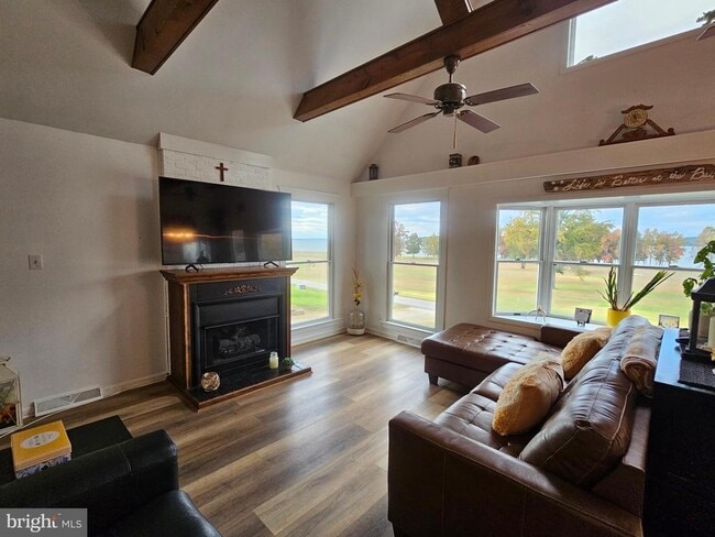 Building Photo - 82 Basin Rd