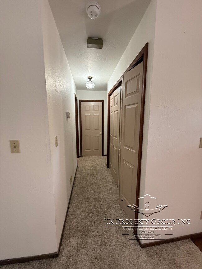 Building Photo - 11611 Sandpiper Way