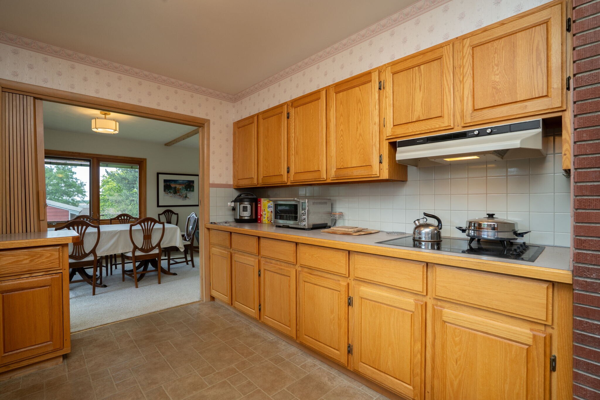 Building Photo - 1020 Cimmeron Dr