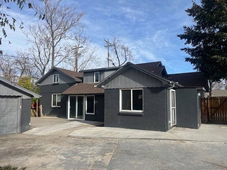 Building Photo - 3839 Reed St