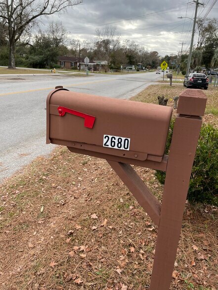 Building Photo - 2680 Leeds Ave