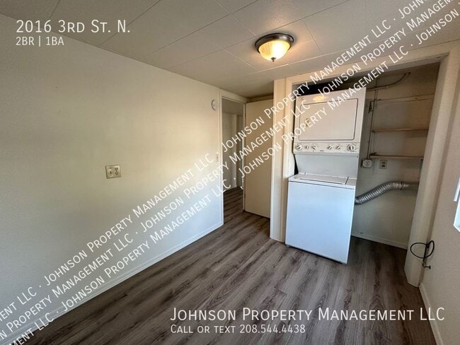 Building Photo - 2016 3rd St N