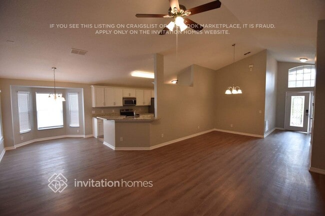 Building Photo - 16752 Cedar Run Dr